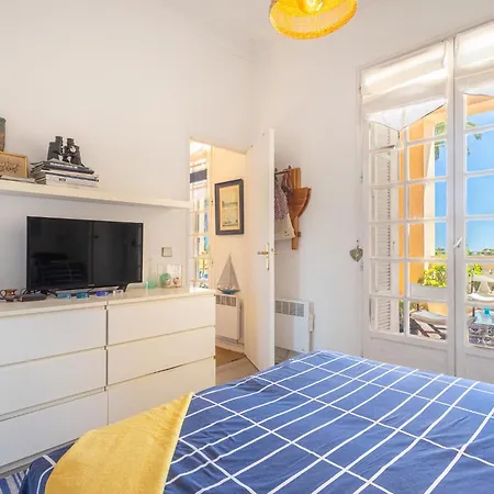 Apartment Mont Des Oiseaux-4 By Interhome